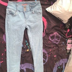 Size:7 color: light blue